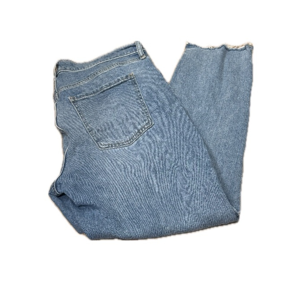 Distressed Jeans
